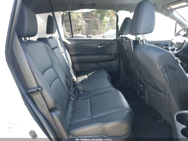 Honda Passport Awd Elite