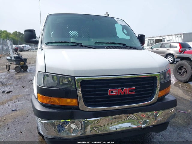 GMC Savana Work Van