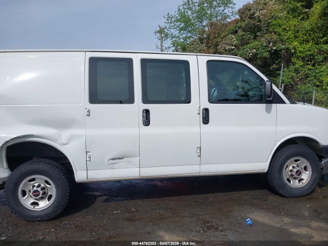 GMC Savana Work Van