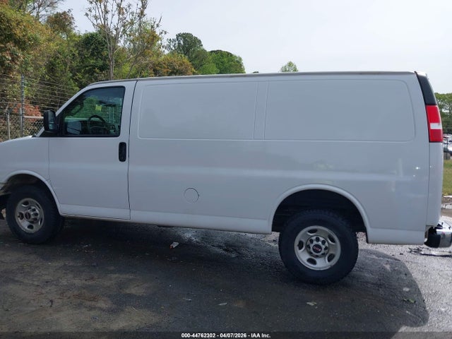 GMC Savana Work Van
