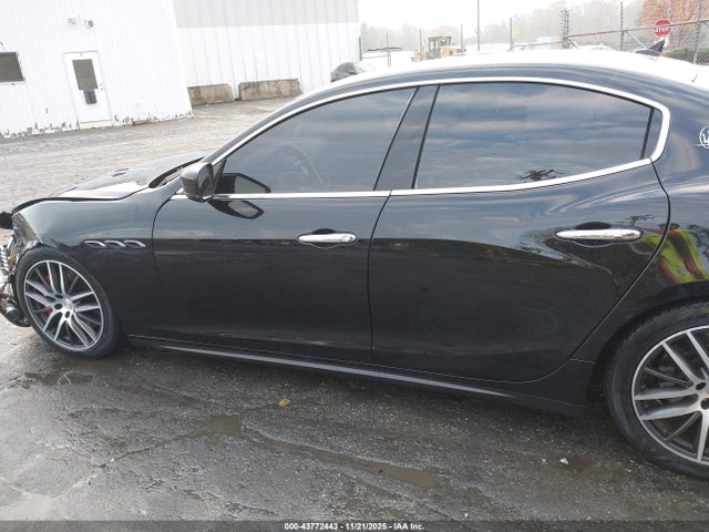 Maserati Ghibli S Q4
