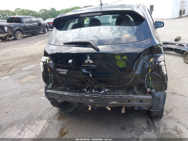 Mitsubishi Mirage Es