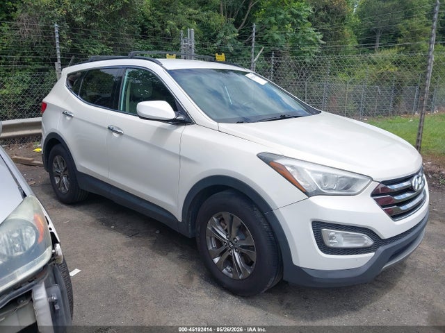 Salvage Hyundai SANTA FE Image