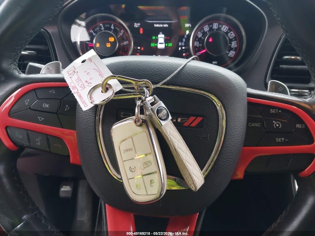 Dodge Challenger Sxt