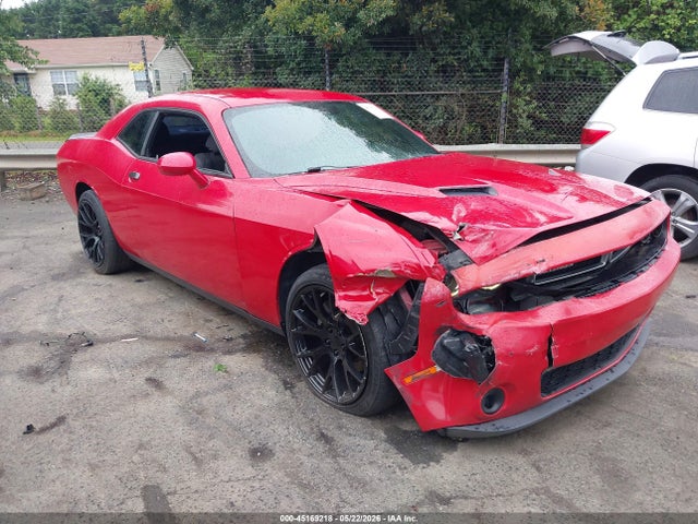 Dodge Challenger Sxt