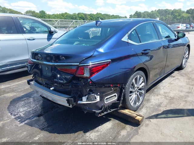 Lexus Es Luxury