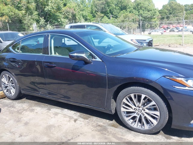 Lexus Es Luxury