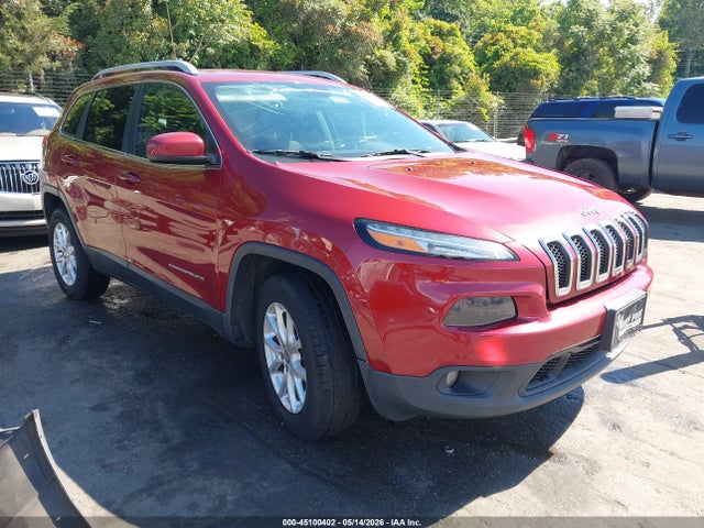 Salvage Jeep Cherokee Image