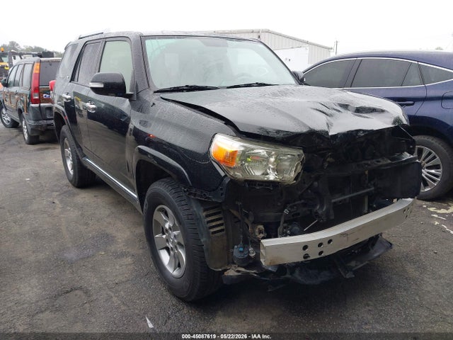 Salvage Toyota 4Runner Image