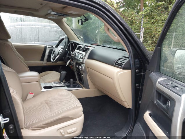 Toyota 4Runner Sr5