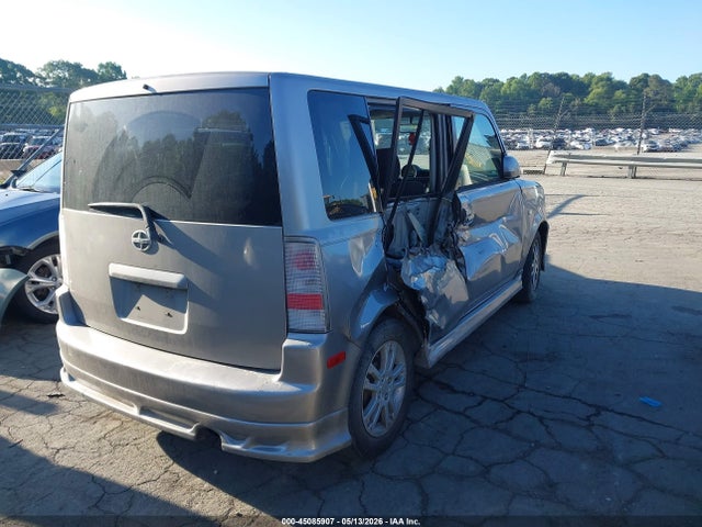Scion xB