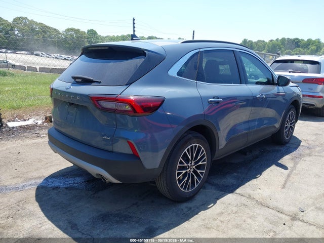 Ford Escape Phev