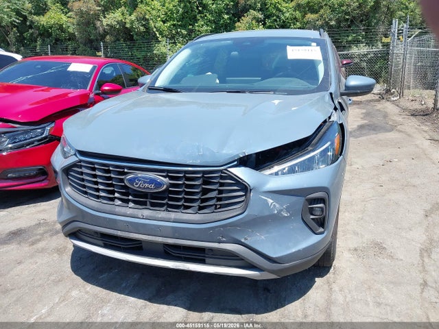 Ford Escape Phev