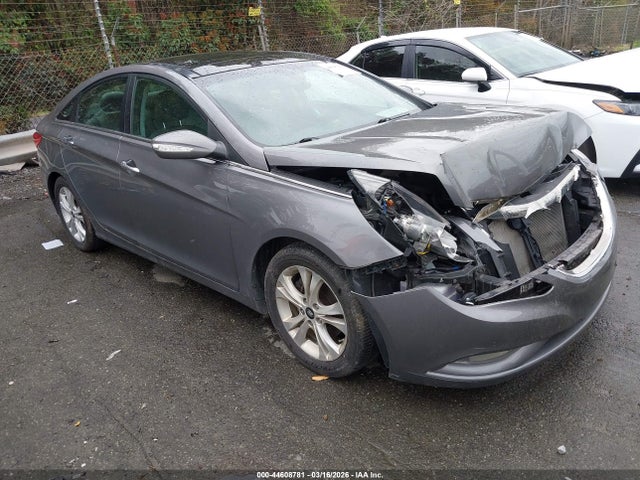 Salvage Hyundai SONATA Image