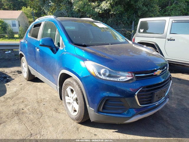 Salvage Chevrolet Trax Image
