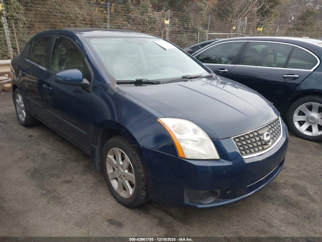 Salvage Nissan Sentra Image