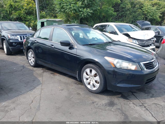 Salvage Honda Accord Image