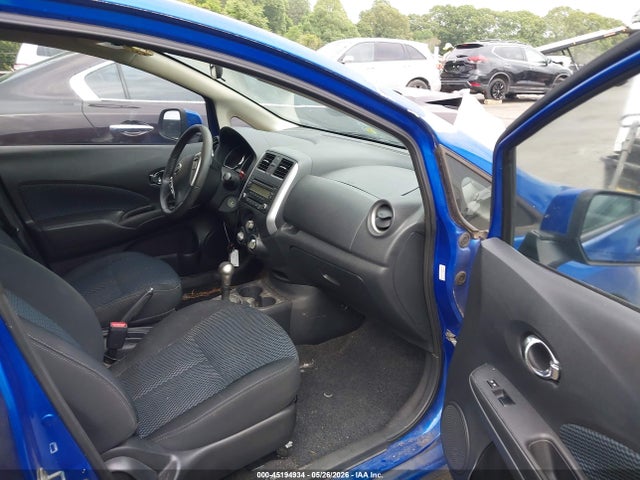Nissan Versa Sv