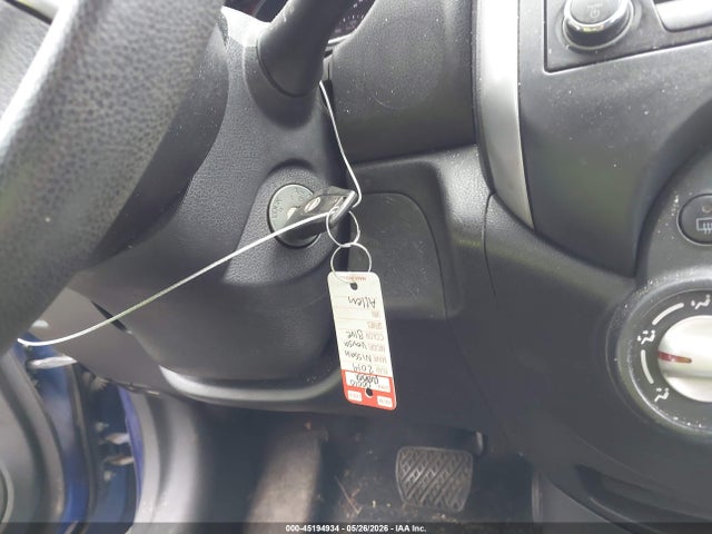 Nissan Versa Sv