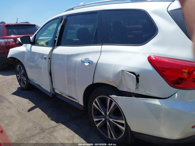 Nissan Pathfinder Platinum 4wd