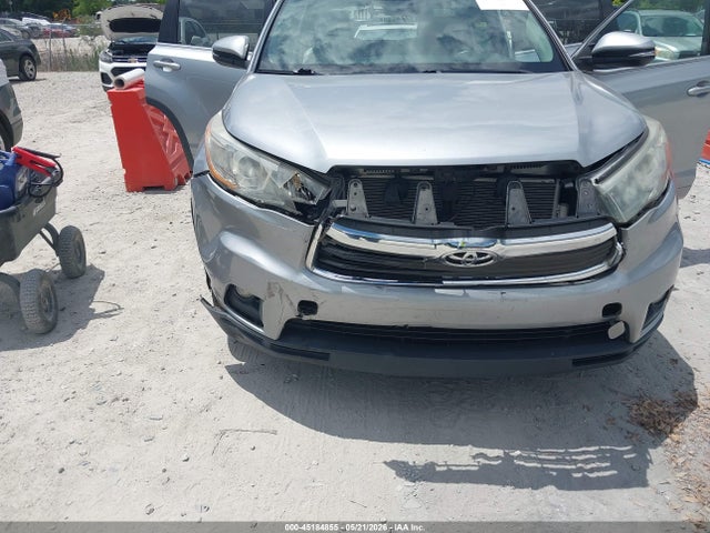Toyota Highlander Xle V6