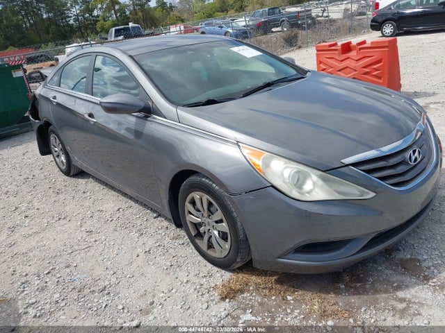 Salvage Hyundai SONATA Image