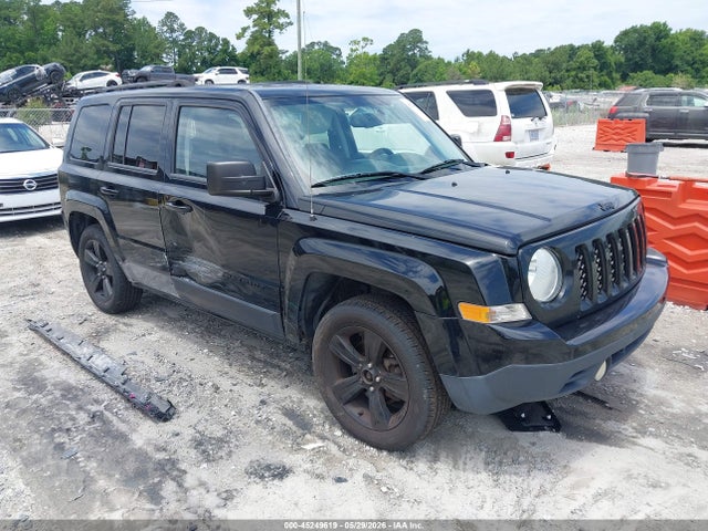 Salvage Jeep Patriot Image
