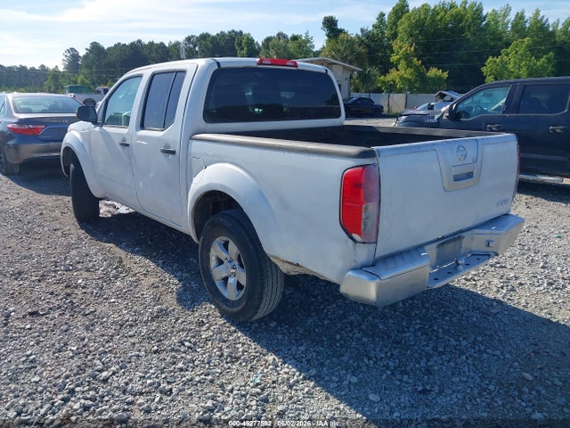 Nissan Frontier Sv