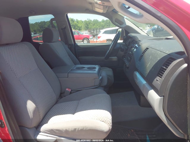 Toyota Tundra Base 5.7l V8