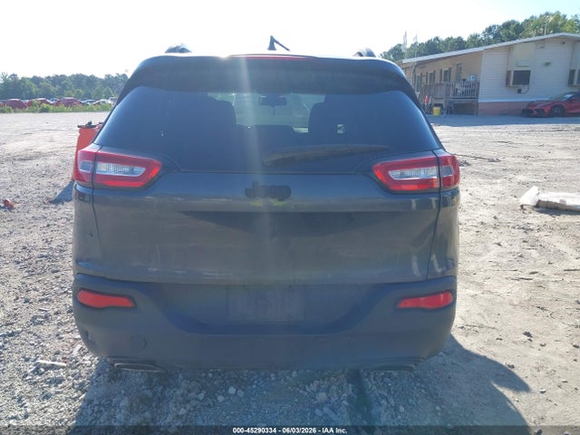 Jeep Cherokee Altitude Fwd