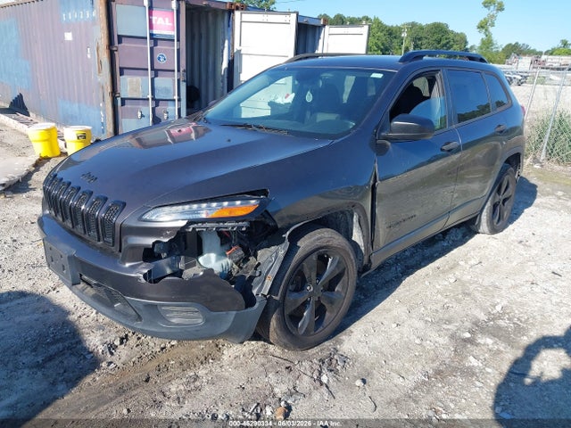 Jeep Cherokee Altitude Fwd