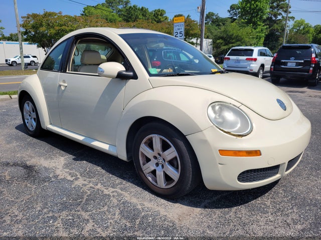 Salvage Volkswagen Beetle Image