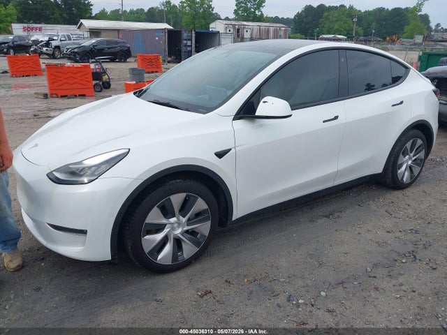 Tesla Model Y Long Range Dual Motor All-wheel Drive