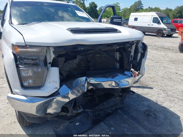 Chevrolet Silverado 2500 4wd  Long Bed Wt