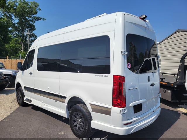 Mercedes-Benz Sprinter 2500 Standard Roof V6
