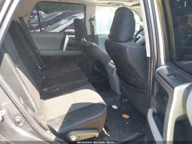 Toyota 4Runner Sr5 V6