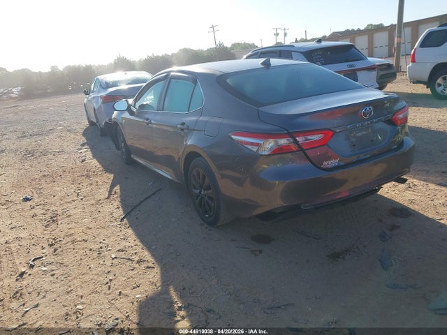 Toyota Camry Le