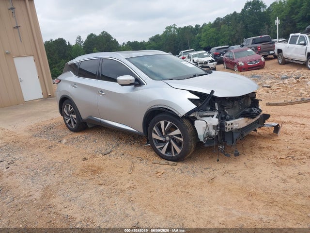 Salvage Nissan Murano Image
