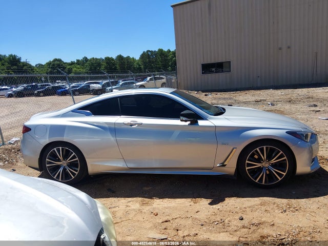 INFINITI Q60 3.0t Premium
