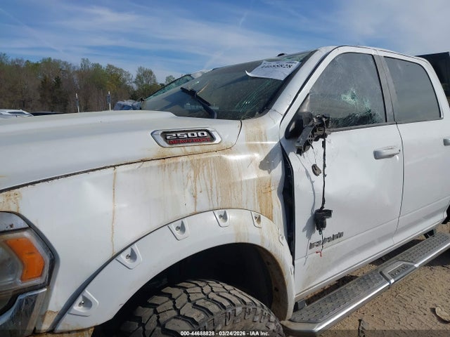 Ram 2500 Big Horn  4x4 6'4 Box
