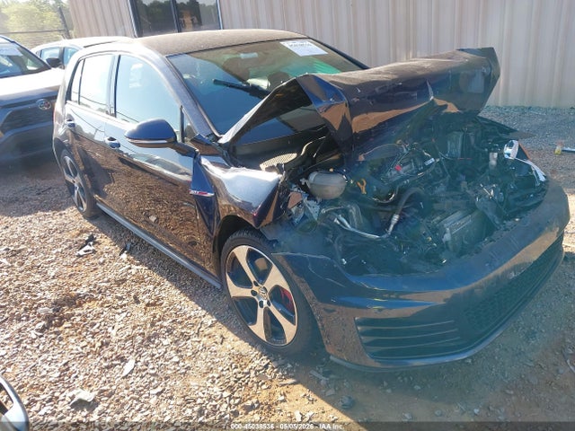 Salvage Volkswagen Golf Image