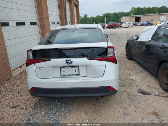 Toyota Prius Le Awd-e
