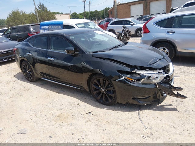 Salvage Nissan Maxima Image