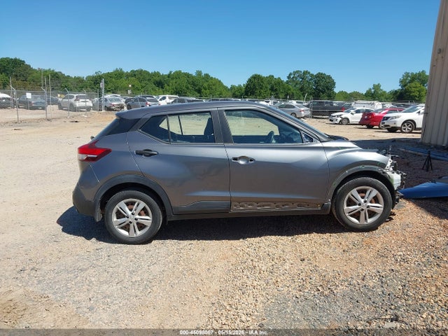 Nissan Kicks S Xtronic Cvt