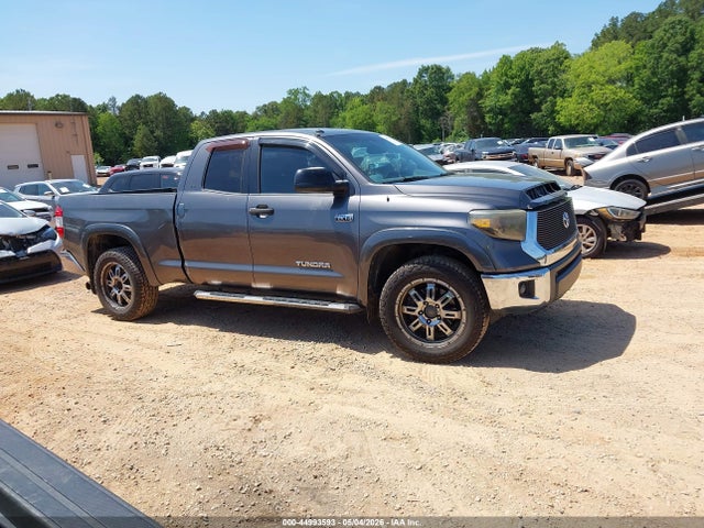 Toyota Tundra Sr5 5.7l V8