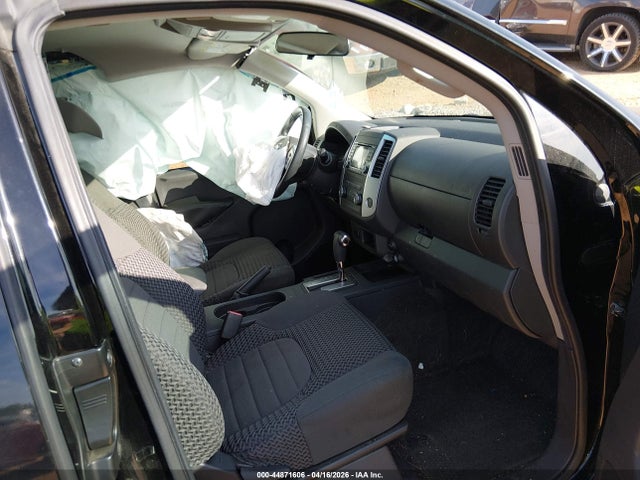 Nissan Frontier Sv-i4
