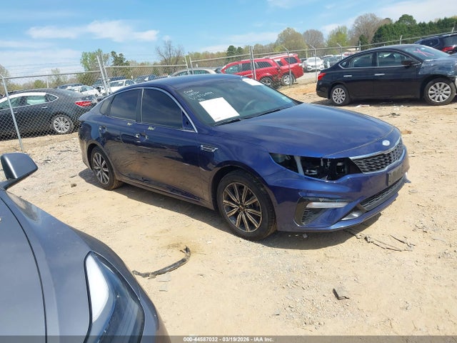 Salvage Kia Optima Image