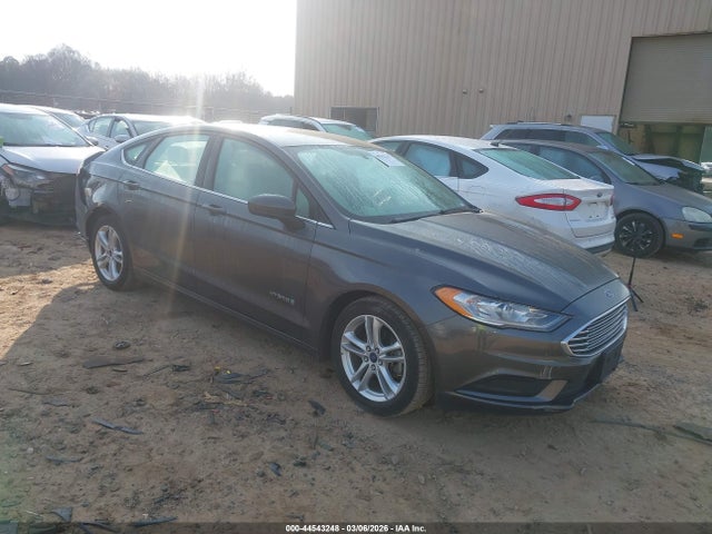 Salvage Ford Fusion Image