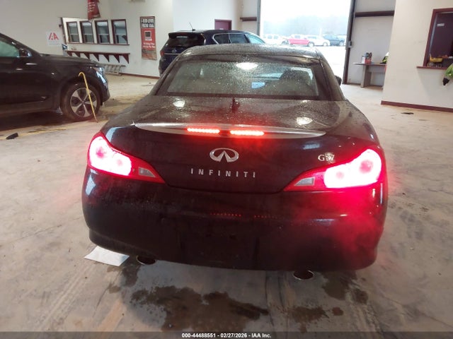 INFINITI G37
