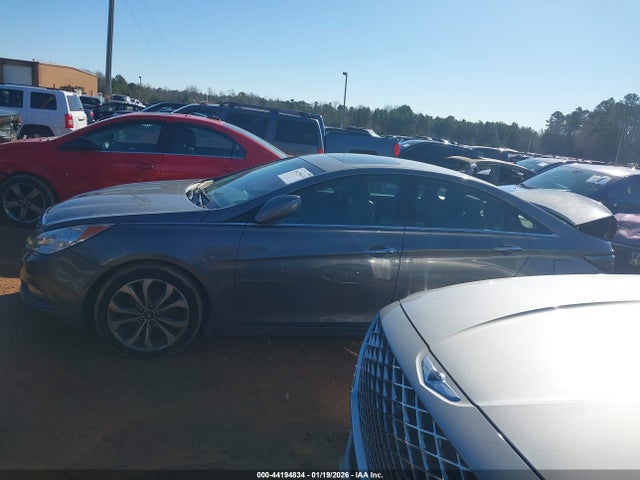 Hyundai SONATA Se 2.0t